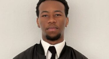 Njabulo Peter Mlalazi is excelling at the private tertiary institution where he studies despite not receiving the Gauteng government bursary promised to him.