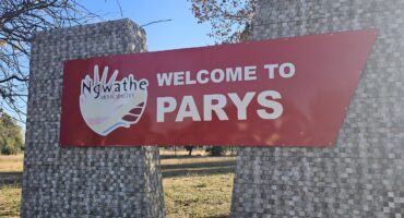 Verwelkomingsbord in Parys