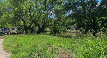Die toneel waar die derde slagoffer vanoggend uit die Vaalrivier by Parys gehaal is.
