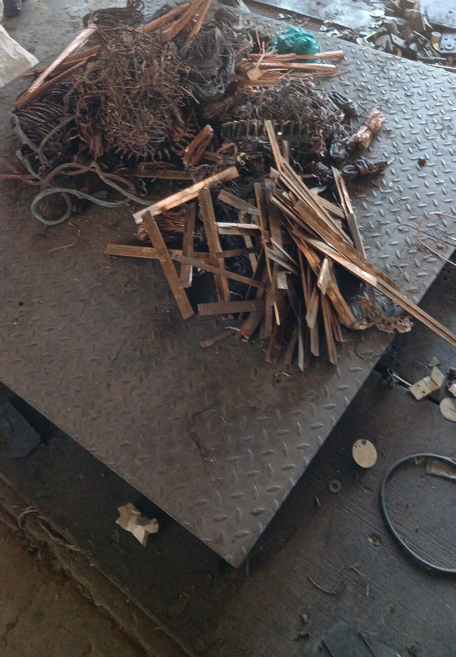 Van die items waarop beslag gelê is deur die polisie tydens die operasie. Foto: Verskaf