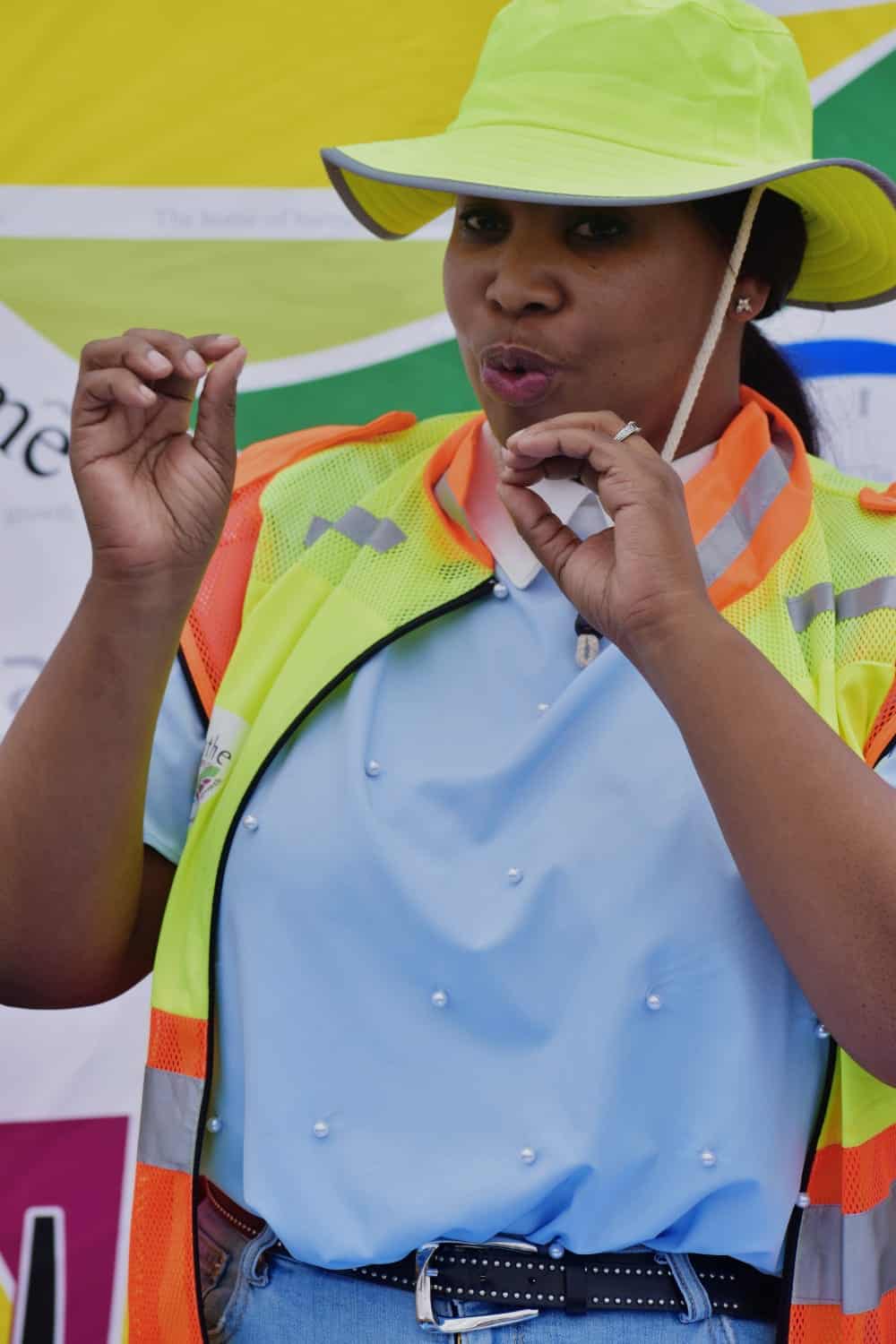 Ngwathe Munisipaliteit se uitvoerende burgemeester, rdl. Victoria de Beer-Mthombeni