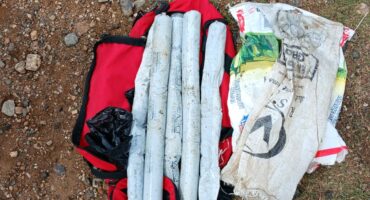 Van die plofstof wat deur die polisie gekonfiseer is. Foto: Verskaf