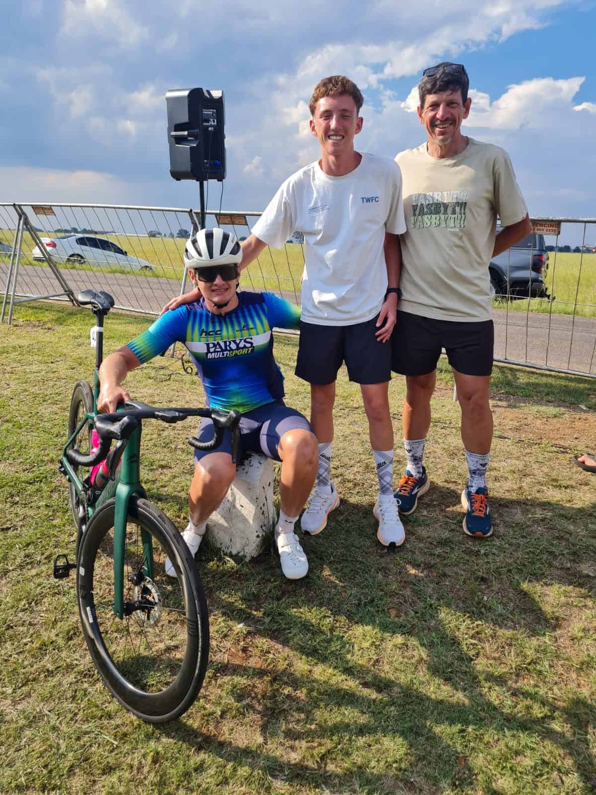 Riko Vorster (left).