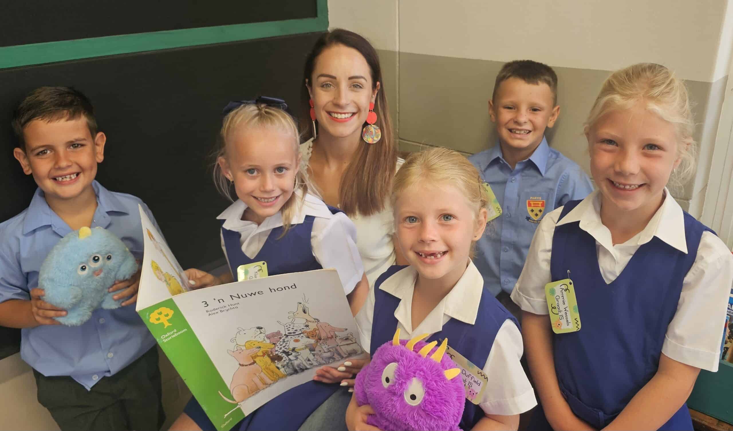 Eerste skooldag vir graadeens en hul juffrou