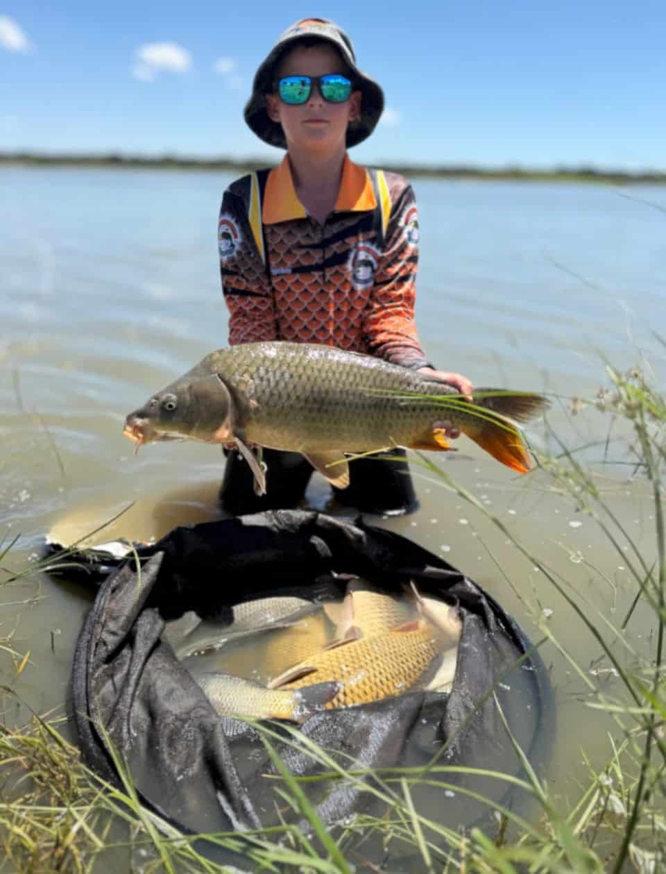 Hay-din met die grootste karp wat by die kampioenskap gevang is.