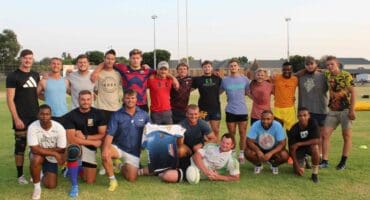 Spelers van Parys-rugbyklub waar daar Maandag geoefen is ter voorbereiding van hul eerste vriendskaplike wedstryd dié seisoen teen Sasolburg.