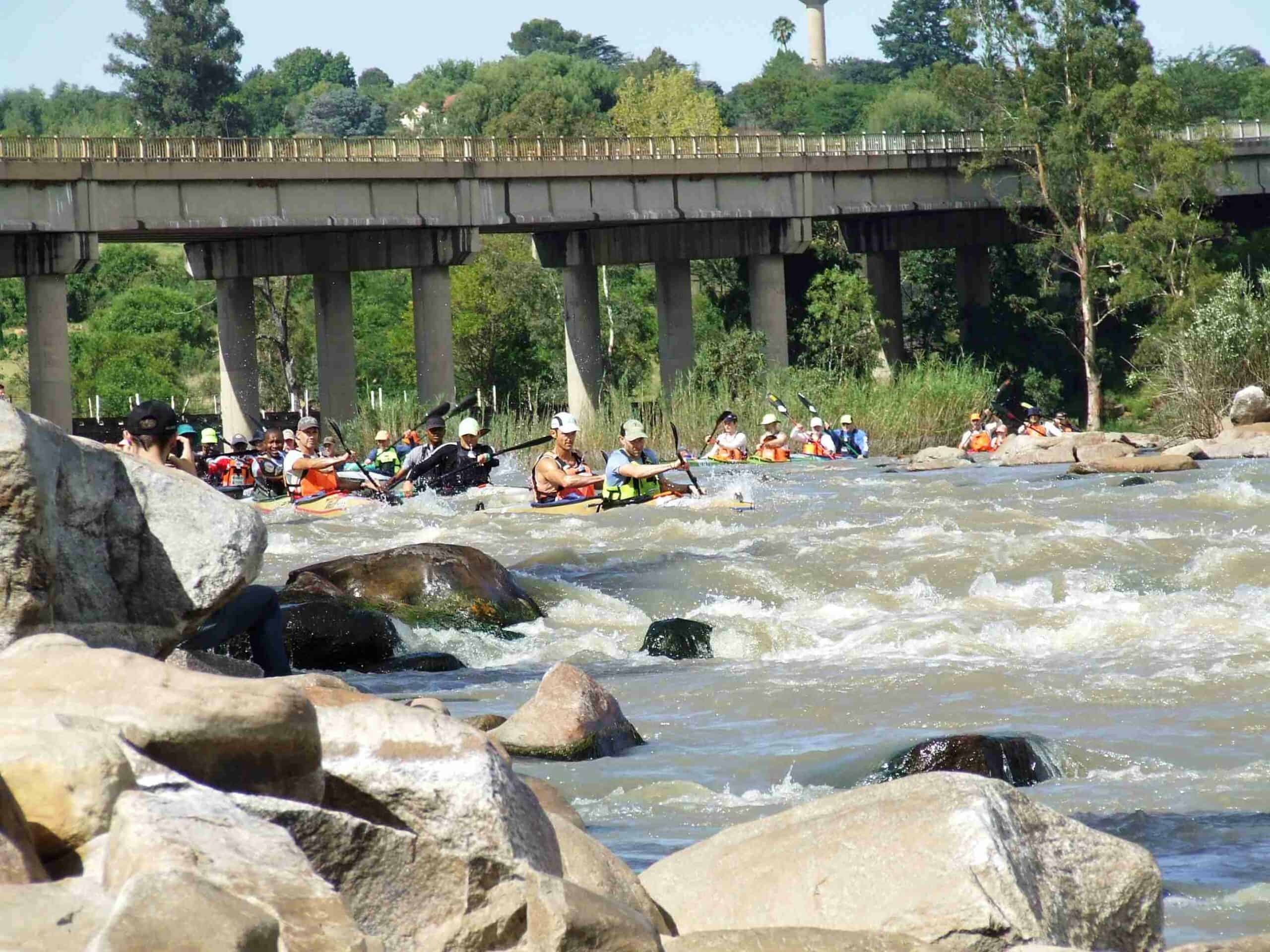The Vaal Race starting below the Dam Wall. Photo: Gauteng Canoe Club Facebook page.