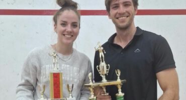 Parys-muurbalklub se kampioene, Almari Claassen en Reinhard van Rhyn.