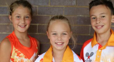 Op die foto is Cara Vosloo, Clarabelle Cloete en Rohan Williams. Foto: Liezl Scheepers