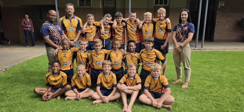 Primêre Skool Parys se o.13B-rugbyspan. Foto: Liezl Scheepers