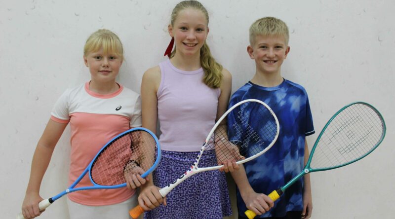 Duvan du Toit saam met Lexi Cilliers en Mieke Prinsloo. Foto: Liezl Scheepers