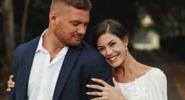 Lena en Robin Senekal van Parys is op 28 Februarie getroud. Foto: Verskaf