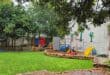 Omgeehande en harte het hierdie prag tuin en speelplek by Chrissanloo huis moontlik gemaak vir kinders wat tot nou toe net die skadukant van die lewe gesien het. Foto: Liezl Scheepers