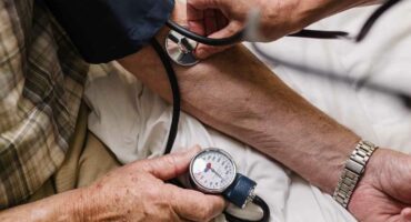 Die versorgingsopleiding word toeganklik gemaak vir mense wie se lewensomstandighede nie voltydse studies in Pretoria toelaat nie. Foto: Solidariteit Helpende Hand