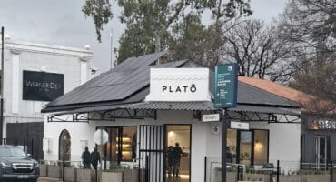 Hul liefde vir Platõ Coffee was hul inspirasie om ook die brand naam na Parys te bring, Foto: Verskaf