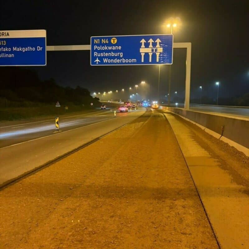 Steady progress on the N1 rehabilitation project. Photo supplied by Bakwena
