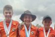 Hay-din Oelofse en sy Vrystaatse spanmaats wat eerste in die land was in die o13 vergooi-kampioenskappe. By hulle is hul spankaptein. Foto: Verskaf