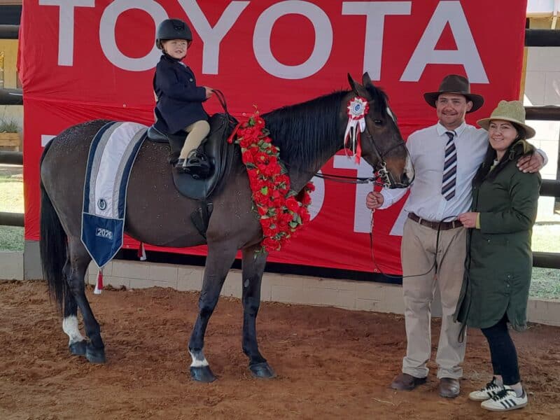 Hesmarie van Zyl saam met haar ouers. Foto: Annemarie Ferreira