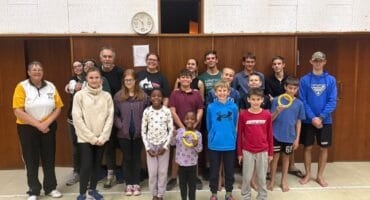 Ringtennis oefening vir die seisoen is volstoom aan die gang, en spog Parys met ‘n aktiewe ringtennisklub. Foto: Verskaf