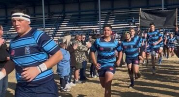 Parys se o15's waar hulle vanoggend op die veld gedraf het vir die kwartfinaal. Foto: Verskaf