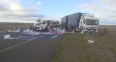 The accident scene early this morning on the N1 between Winburg and Ventersburg. Photo: Supplied
