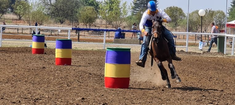 Die foto is met 'n vorige SA Western Mounted Games-kampioenskap in Parys geneem. Foto: Verskaf