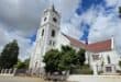 Die kerkgebou van die NG Moedergemeente in Parys. Foto: Liezl Scheepers
