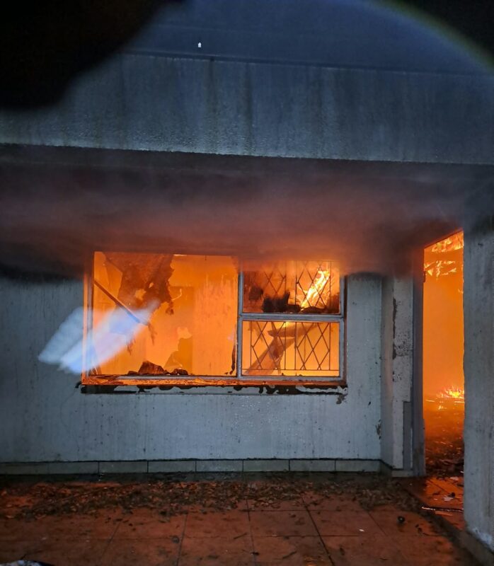 Die brand is net na 20:00 geblus. Foto: Fanie Kruger, Security Master