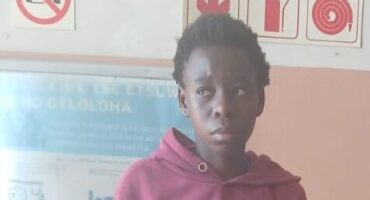 The police urged members of the public to help this girl find her way home. Photo: Supplied