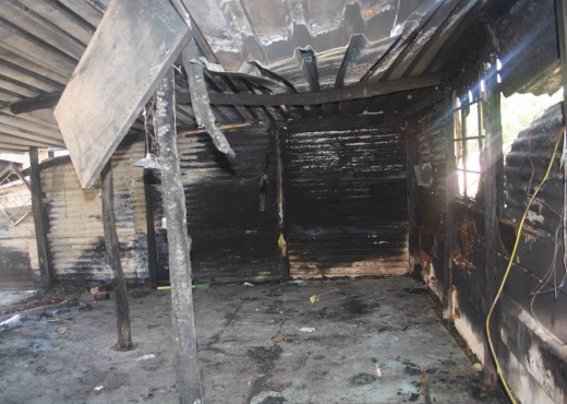 The shack and all the family belongings which were burned with paraffin. Three infants, a 5-year-old baby, 9-year-old, a 14-year-old, teenagers and adults occupied the house before it was razed to the ground. Photo Selogile Leshage