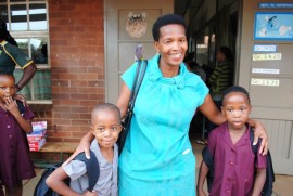 Twins Dimpho and Olerato Monyaisegakweng with their mom Lizzy.