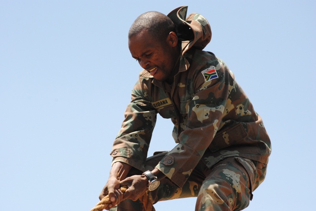 A soldier braves the obstacle course at last years Military Skills Competition. Photo: Marianke Saayman