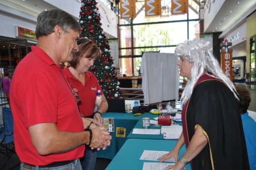 Die Herald se base, Hennie Stander en Antoinette Badenhorst, moes voor die regter getuig.