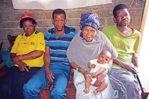 Letta Modiboa, Basi Lebotse, Catherine Masilonyana with 3-months old Onalerona Mogale and Lucal Lebotse cannot wait to be reunited with Thomas. Photo: Selogile Leshage