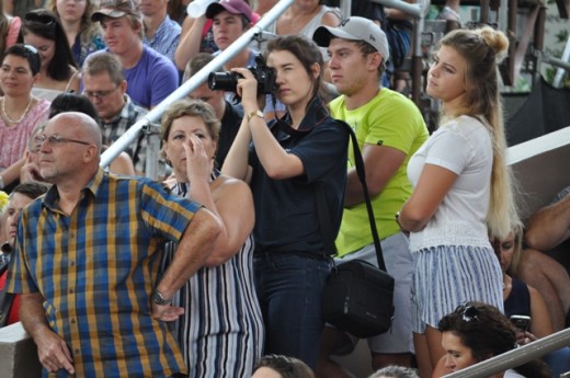 Baie van die mense kon nie sitplek kry nie. Foto: Marianke Saayman