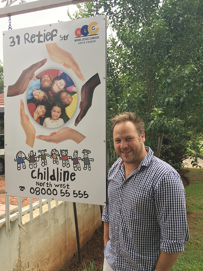Lourens van Niekerk will be running the Two Oceans half marathon in favour of Childline North West.