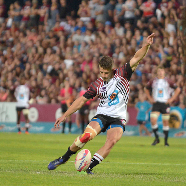 Schalk Hugo in aksie vir Pukke. Foto Mario van de Wall/SASPA