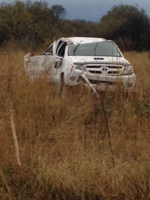 Die bakkie waarin mnr. Ruben Jacobs, sy skoonseun en kleinseun gery het. Foto: Verskaf