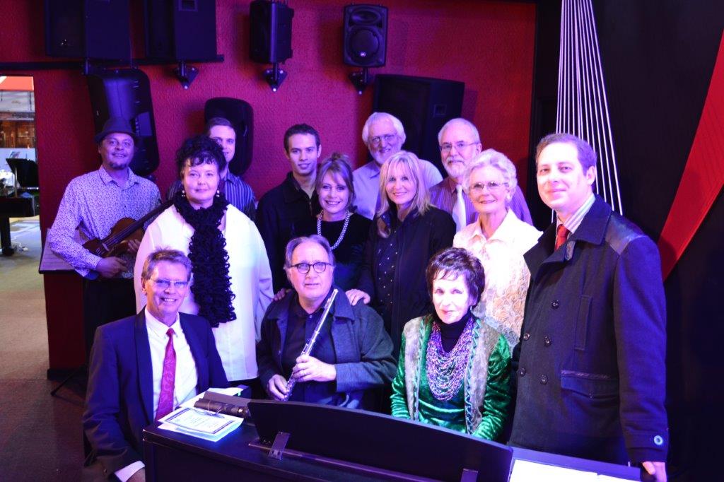 The ‘Journey Home’ concert brought the members of Ensemble Symphony Potchefstroom together in a celebration of music. Seated in front are Johan Erasmus (baritone, accompanist), George Fazakas (flute) and Jeanette Malan (accompanist) with Christo Venter (concert pianist) standing. Behind them are Yvette van der Sandt (soprano), Christine Vermeulen (accordion), Esta Anthonissen (guitar) and Wilma Kooij (soprano). Wim Wybenga (violin), Stefan van der Walt (violin), Hanniël Marais (cello), Klaas Wyma (tenor) and George Lotter (bass-baritone) are standing in the back row.