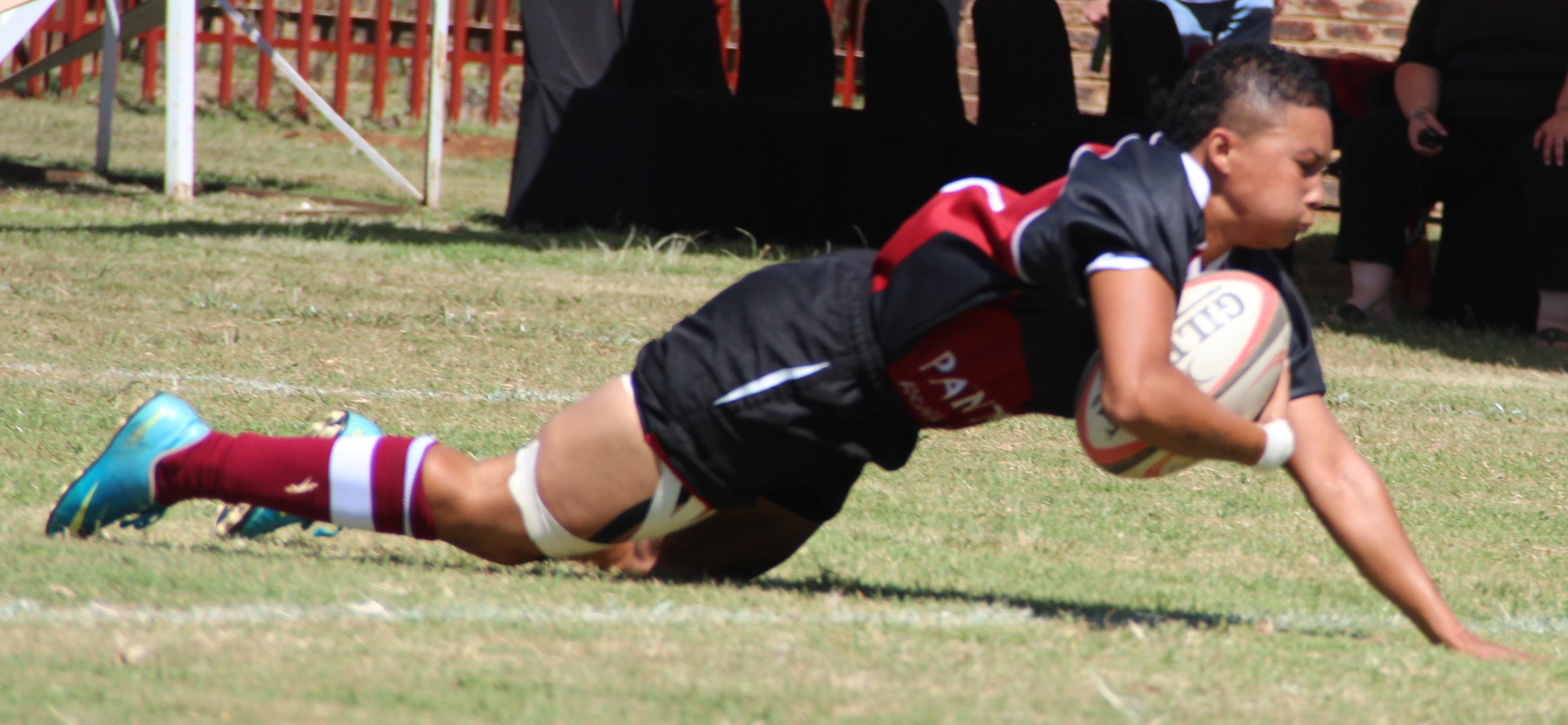 Ferana van Heerden in aksie vir Potch Dorp.