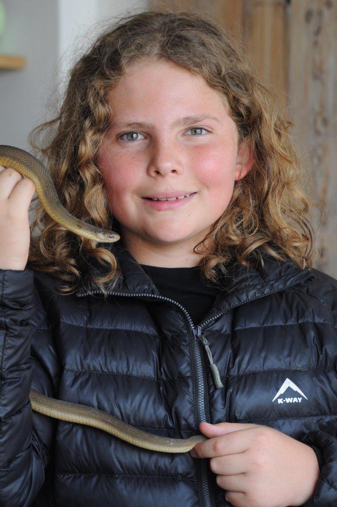 Arné Hobbs met een van sy slange. Foto: Marianke Saayman