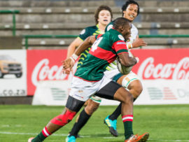 Jimmy Mpailane breek weg van die SWD Arende se verdediging. Foto: Anton Gericke.
