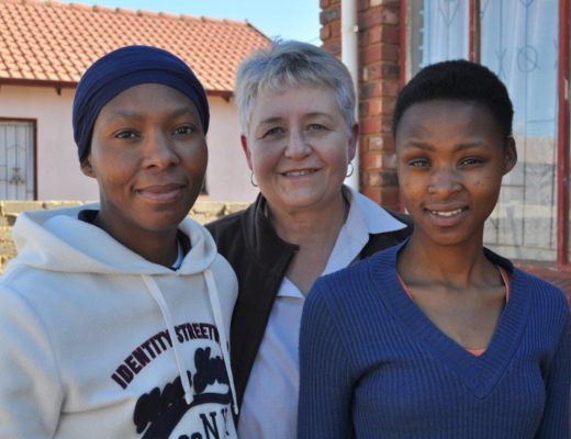 Poppie Jafta, Marita Basson and Tshenolo Jafta. Photo: Marianke Saayman