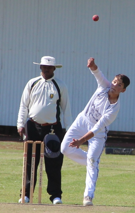 Ricus Swart van Gimmies sal 'n fakor met sy draaiballe wees.