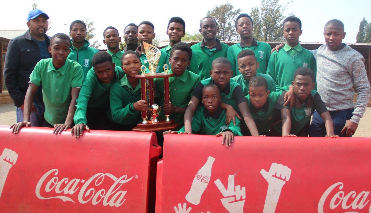 Seiphemelo Secondary School's u.15 soccer team will compete at the national Coca-Cola u.15 tournament from 26 to 29 September. They currently need the assistance of the community with regards to equipment and other neccesities. Here is the team, together with the team manager, Moss Mkwanazi (far left) and the head coach, Themba Vana (far right) Photo: Supplied