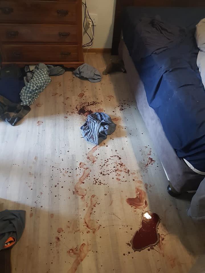 Die paartjie se huis was vol bloed. Foto: Verskaf