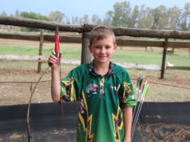 Jonathan Immelman (11) is 'n wêreldkampioen in veld boogskiet nadat hy by die Wêreld Veldboogskiet Kampioenskappe wat vanaf 8 tot 12 Oktober by Elgro River Lodge gehou is, 'n eersteplek behaal het. Foto’s: Wouter Pienaar