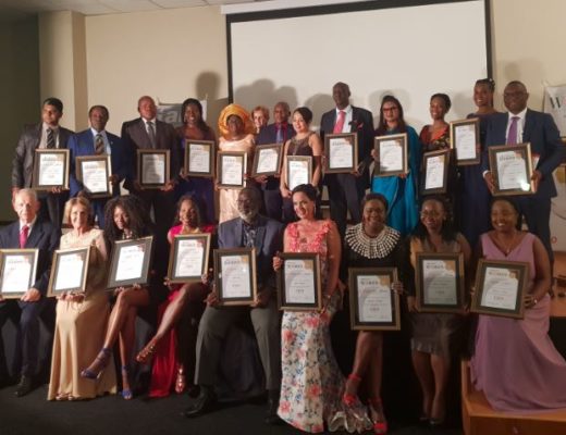 Al die trotse wenners met hul sertifikate. Foto’s: Verskaf