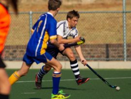 Jan Adriaan van Wyk van Gimmies se 0.14-span op die aanval.