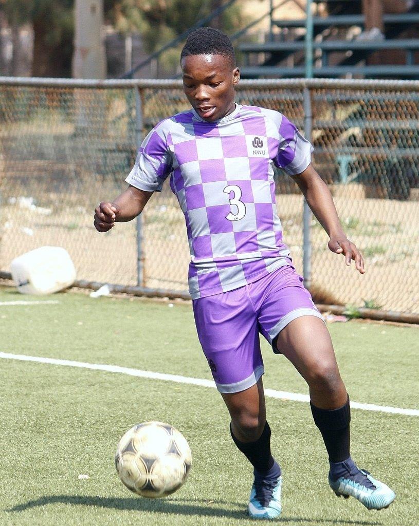 Lesego Bodigelo in action for NWU Tawana. Photo: Omphemetse Rathabe - 16V photography